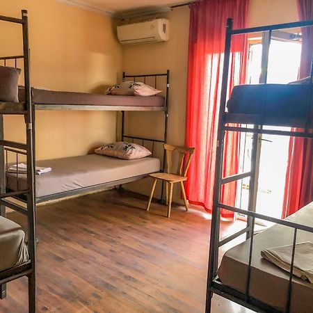 Hostel Anton Tivat Exteriér fotografie