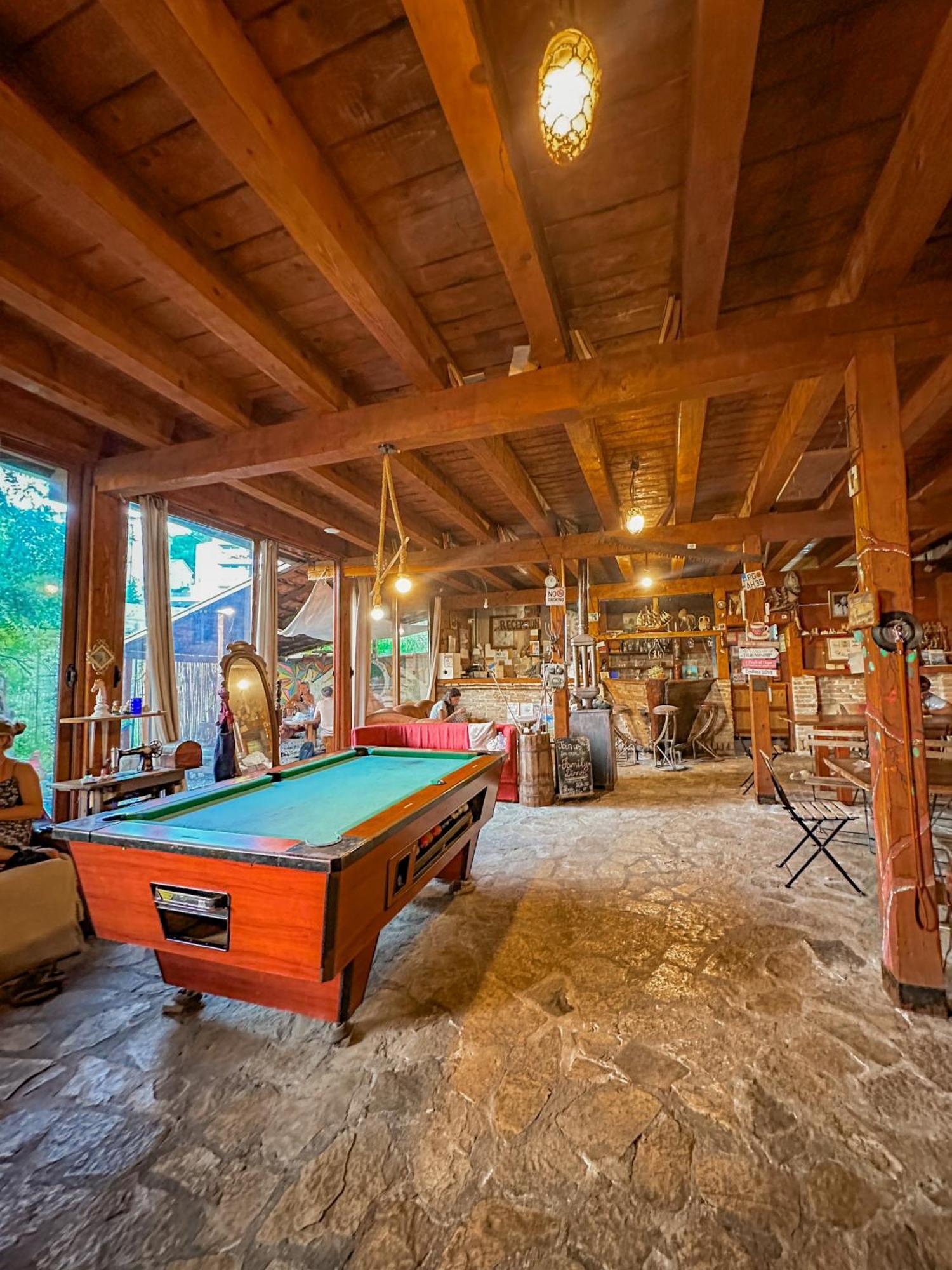 Hostel Anton Tivat Exteriér fotografie