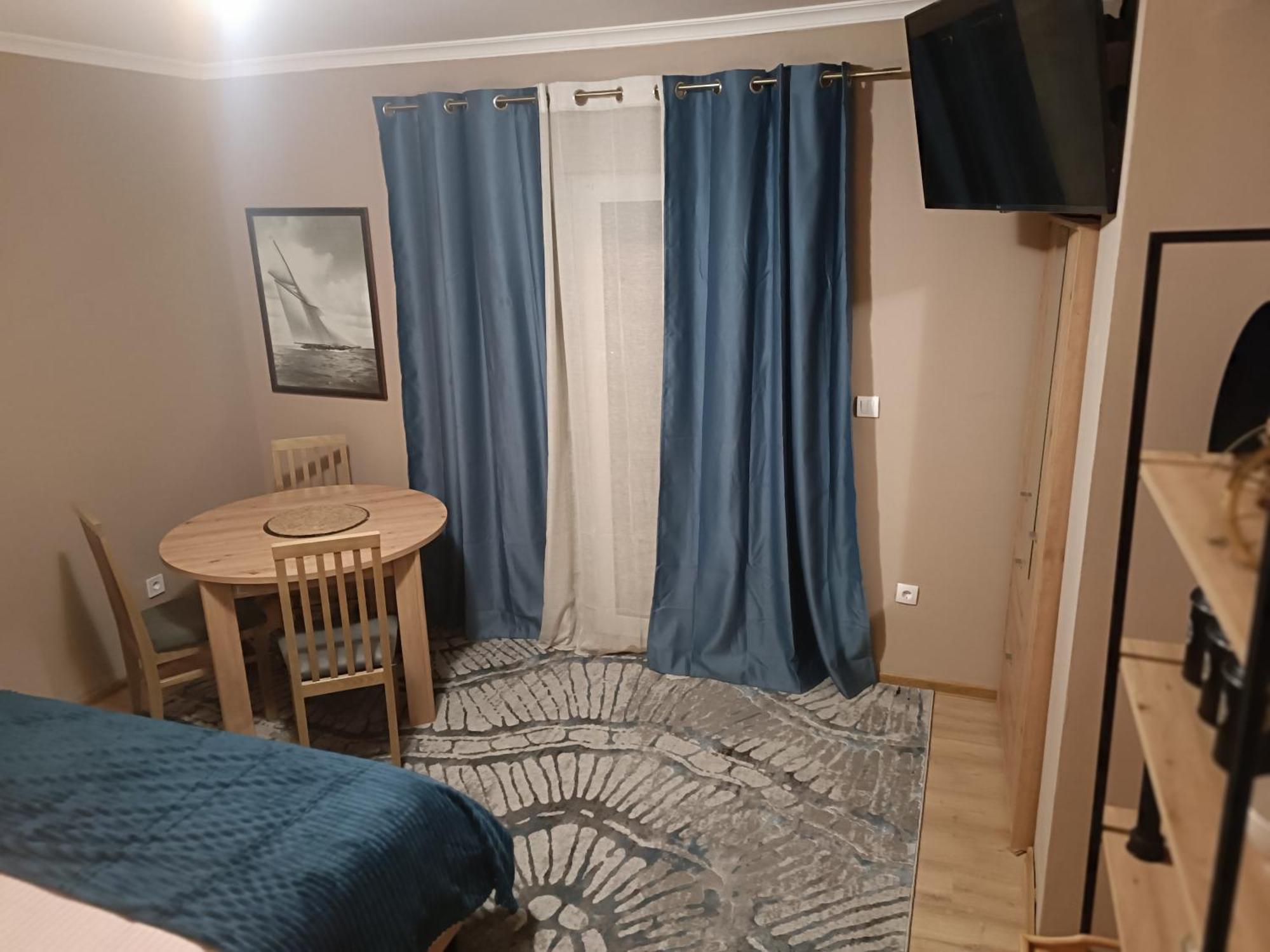Hostel Anton Tivat Exteriér fotografie